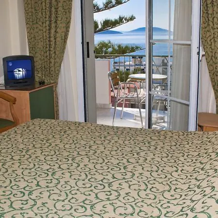 Esperia Hotel