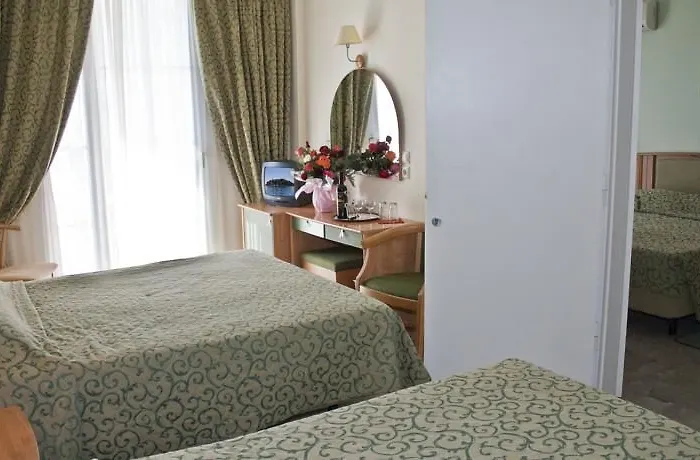 Hotel Esperia Tolón